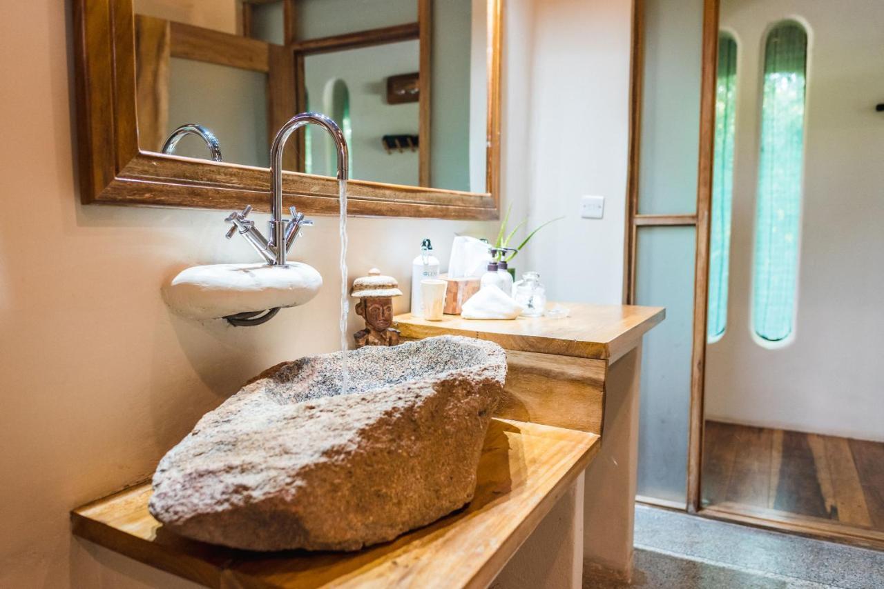Lemala Wildwaters Lodge Kangulumira Eksteriør bilde